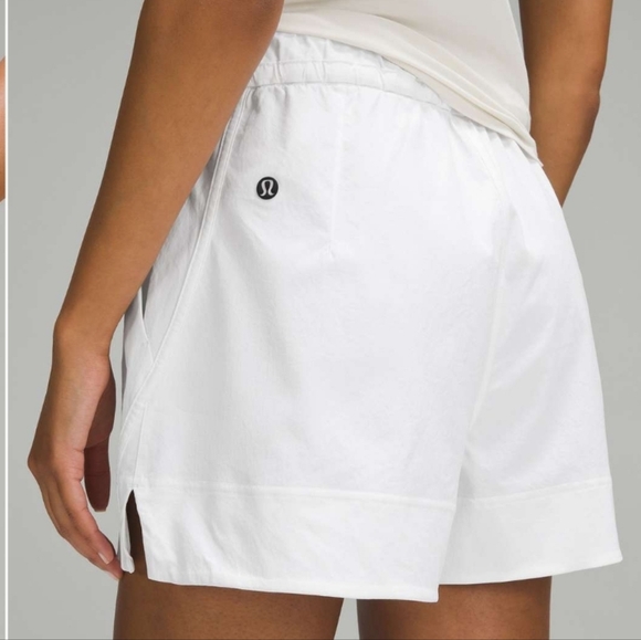 Lululemon Cinchable Waist High-Rise Woven Short 3.5" Medium White EXCELLENT - Picture 3 of 12